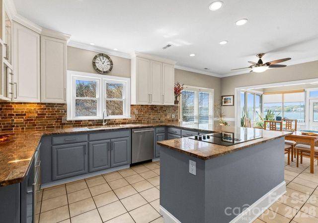 15236 Elena Drive 3, Charlotte, NC 28278