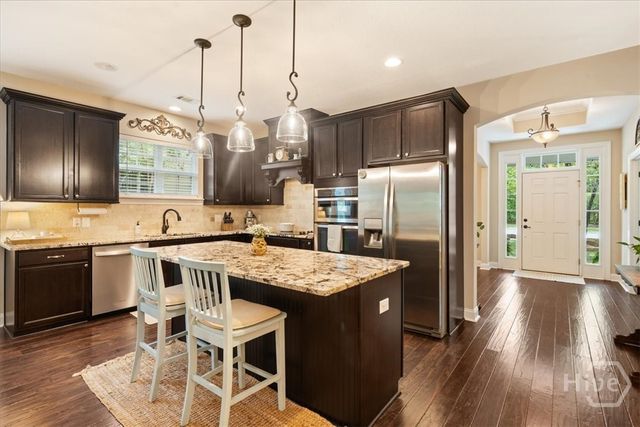 120 Ridgewood Park Court, Richmond Hill, GA 31324