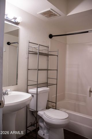 286 W PALOMINO Drive 15, Chandler, AZ 85225