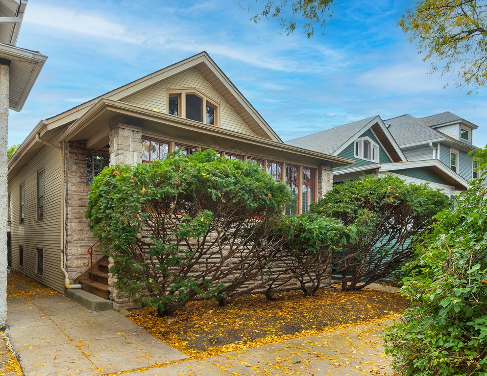 3335 W Eastwood Avenue, Chicago, IL 60625 — photo 2