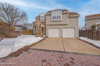 137 Kentucky Way, Freehold, NJ 07728