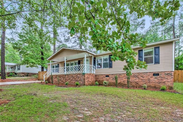 535 McDougald Drive, Raeford, NC 28376
