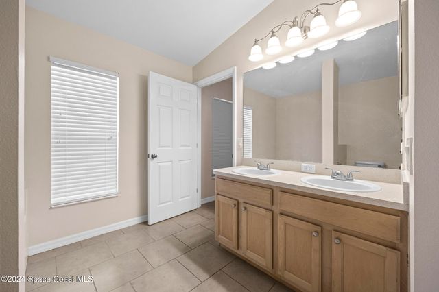 4800 Manchester Drive, Rockledge, FL 32955