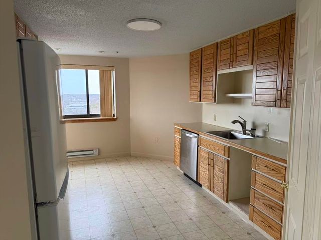 200 Burkhall St 505, Weymouth, MA 02190