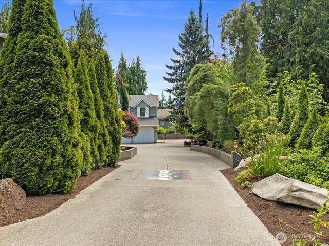 15931 2nd Place W, Lynnwood, WA 98087