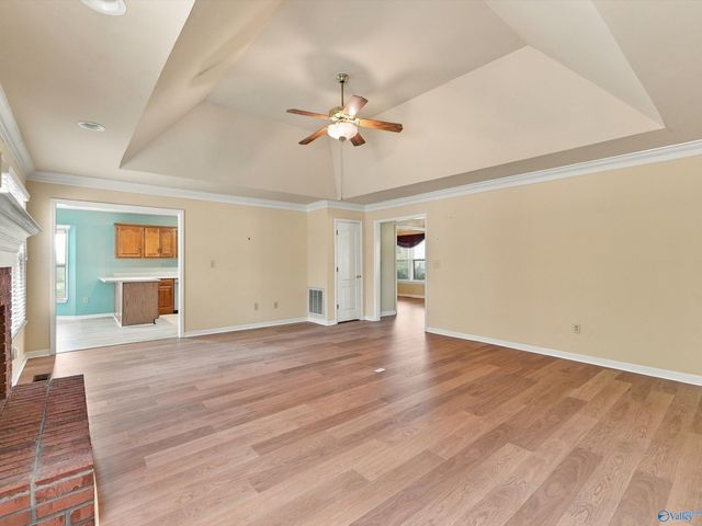 1228 Meadow Park Drive SE, Huntsville, AL 35803