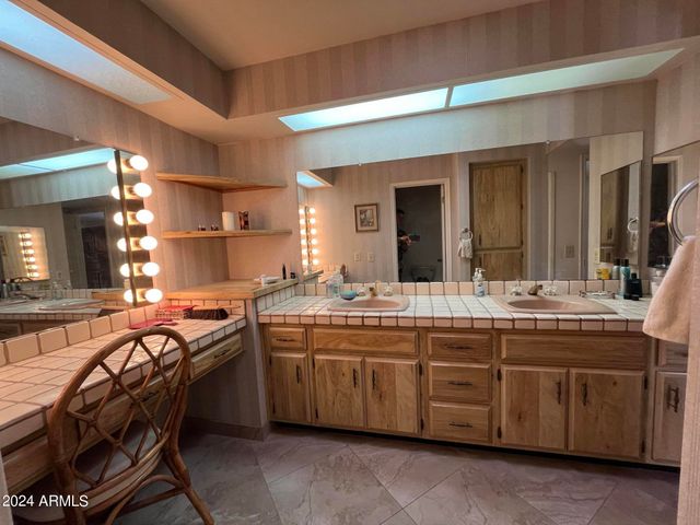 26005 S HOWARD Drive, Sun Lakes, AZ 85248