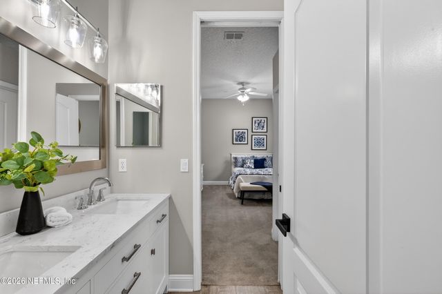 255 ST JOHNS FOREST Boulevard, St. Johns, FL 32259