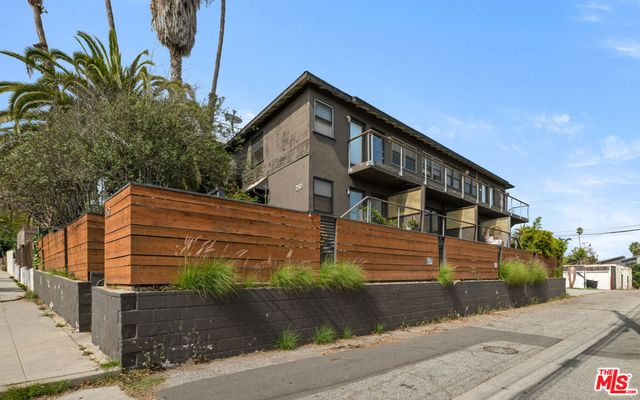 250 3rd Avenue, Venice, CA 90291