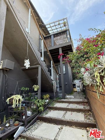 250 3rd Avenue, Venice, CA 90291