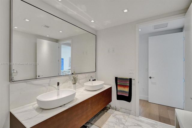 10201 Collins Ave 404, Bal Harbour, FL 33154