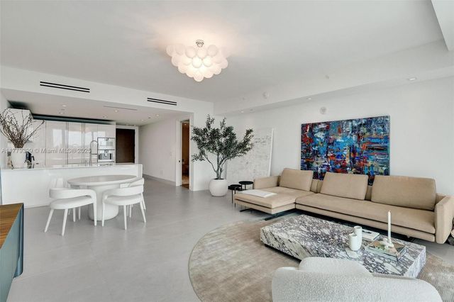 10201 Collins Ave 404, Bal Harbour, FL 33154