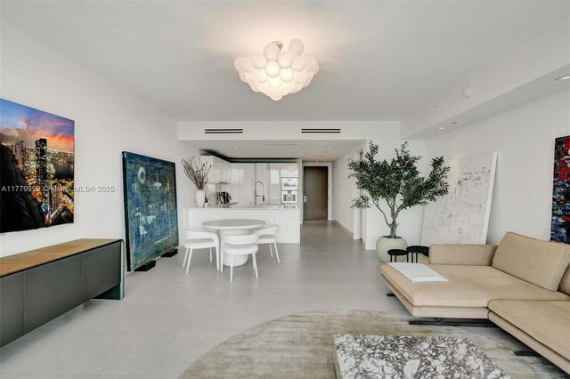 10201 Collins Ave 404, Bal Harbour, FL 33154