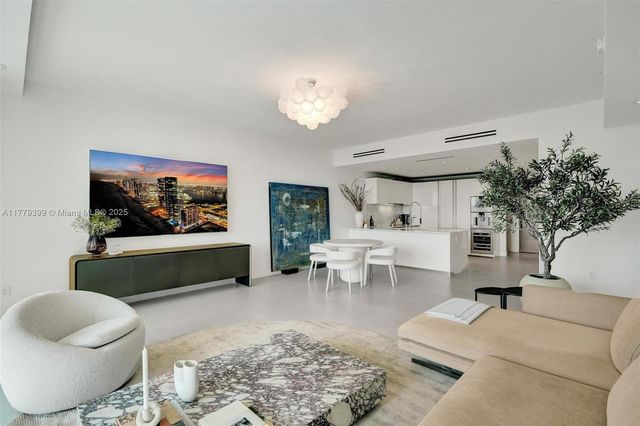 10201 Collins Ave 404, Bal Harbour, FL 33154