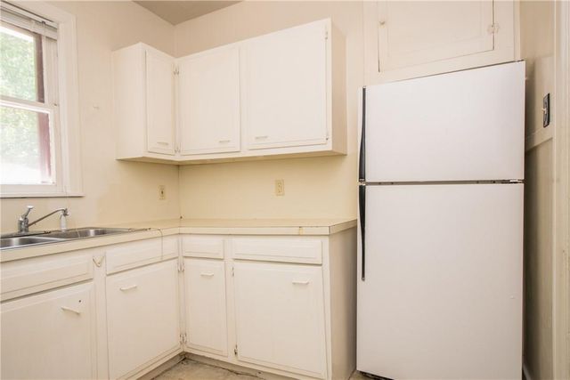 2845 San Gabriel ST B, Austin, TX 78705