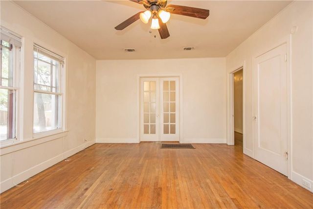 2845 San Gabriel ST B, Austin, TX 78705