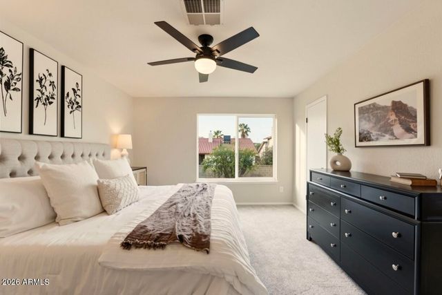 1802 E CROCUS Drive, Phoenix, AZ 85022