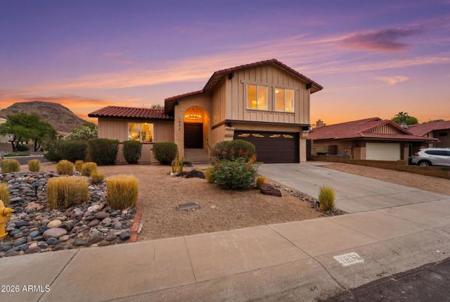 1802 E CROCUS Drive, Phoenix, AZ 85022