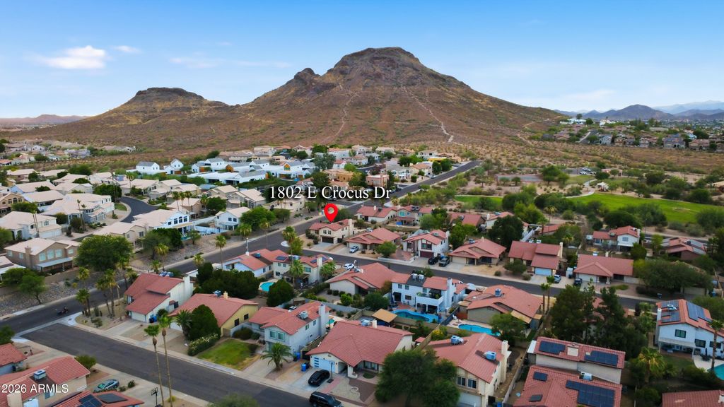 Image 10 of property listing at 1802 E CROCUS Drive, Phoenix, AZ 85022