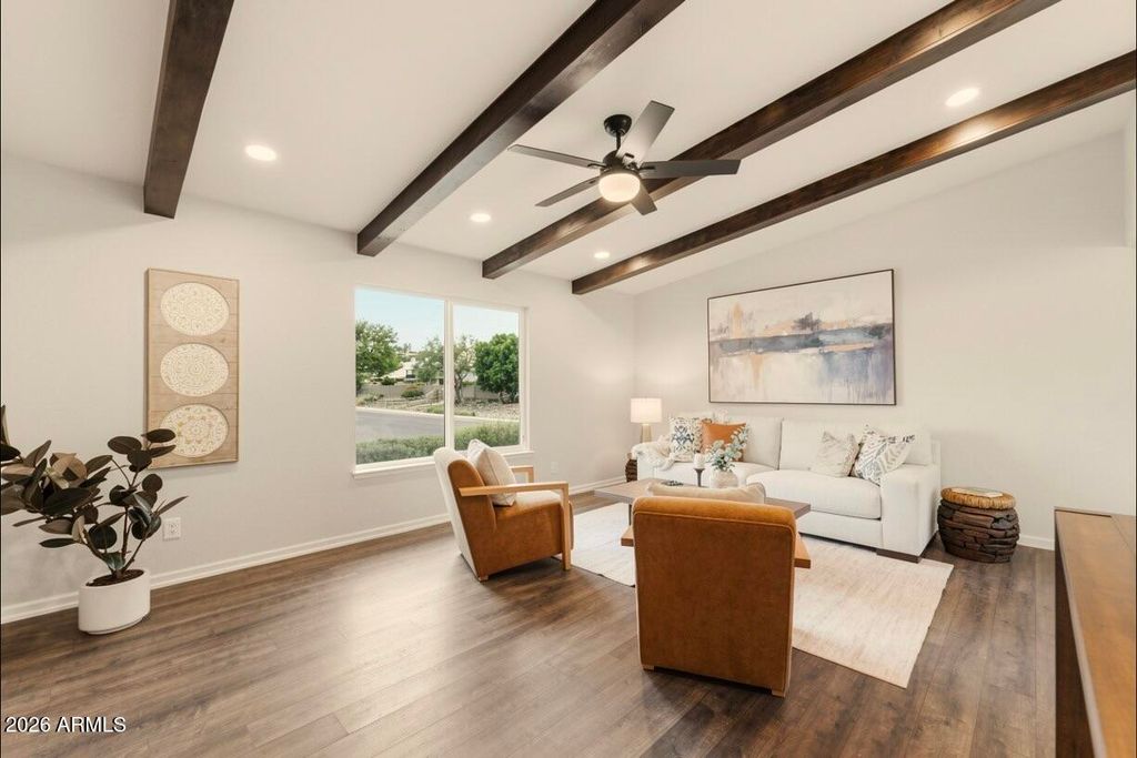 Image 13 of property listing at 1802 E CROCUS Drive, Phoenix, AZ 85022