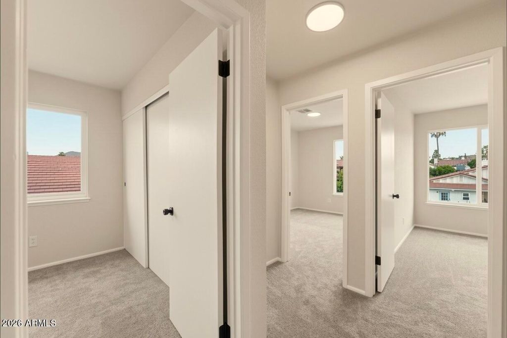 Image 24 of property listing at 1802 E CROCUS Drive, Phoenix, AZ 85022