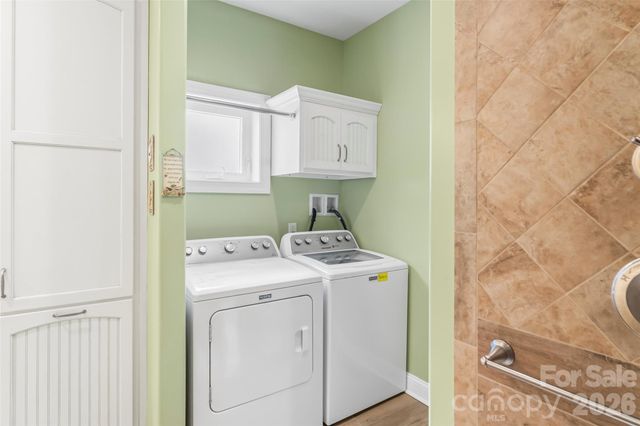 44 Whitman Court, Taylorsville, NC 28681