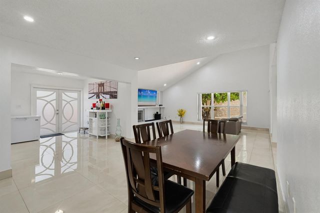 8811 SW 150th Place Circle, Miami, FL 33196