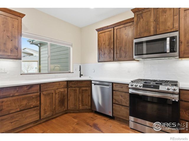 1908 Sunshine Peak Drive, Loveland, CO 80538