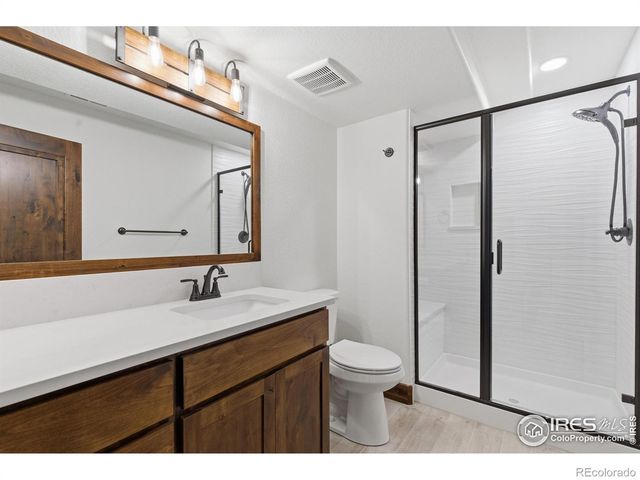 1908 Sunshine Peak Drive, Loveland, CO 80538