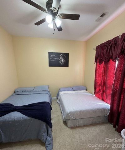8409 Scotney Bluff Avenue, Charlotte, NC 28273