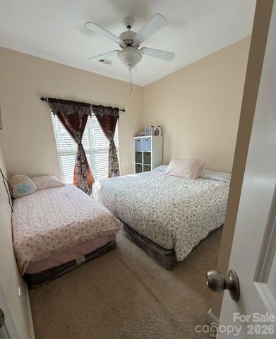 8409 Scotney Bluff Avenue, Charlotte, NC 28273