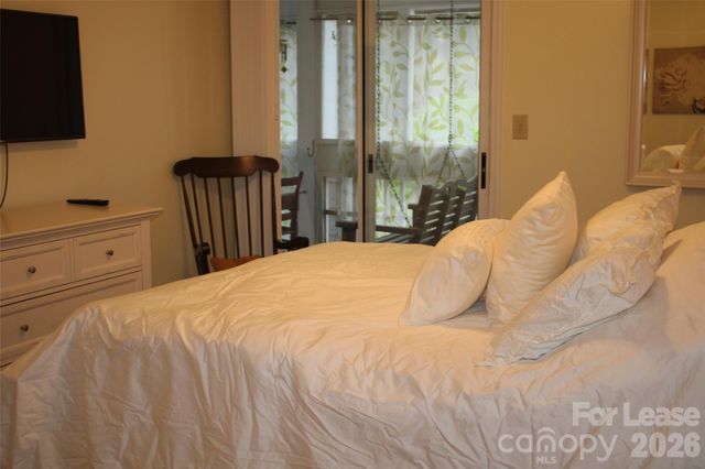 763 Southwest Drive, Davidson, NC 28036