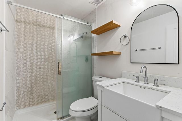 5517 Aspen Street, Houston, TX 77081