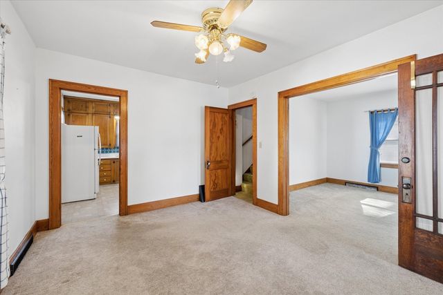 713 8th Street, De Witt, IA 52742