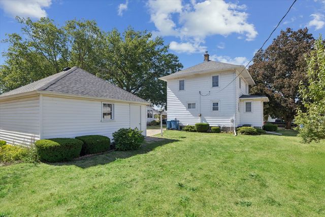 713 8th Street, De Witt, IA 52742