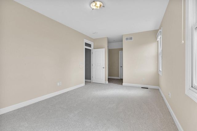 5818 Crescent Court, Columbus, OH 43085