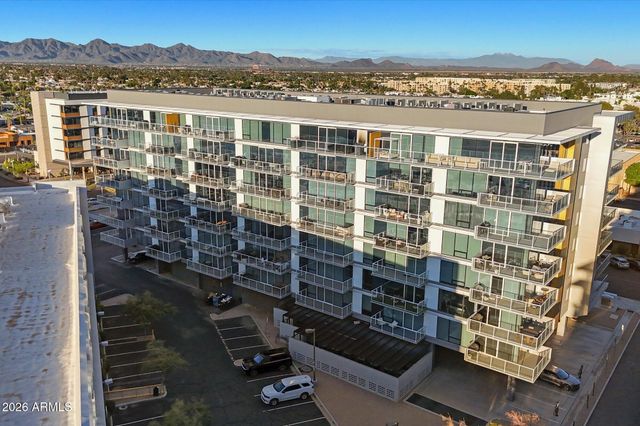 4422 N 75TH Street 2006, Scottsdale, AZ 85251