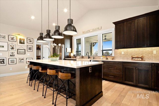 14042 Latigo Ln, Caldwell, ID 83607