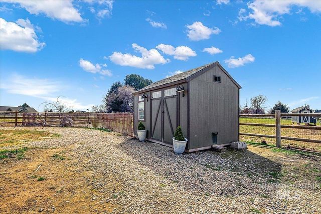 14042 Latigo Ln, Caldwell, ID 83607