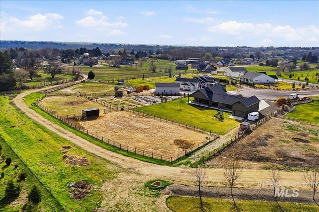 14042 Latigo Ln, Caldwell, ID 83607