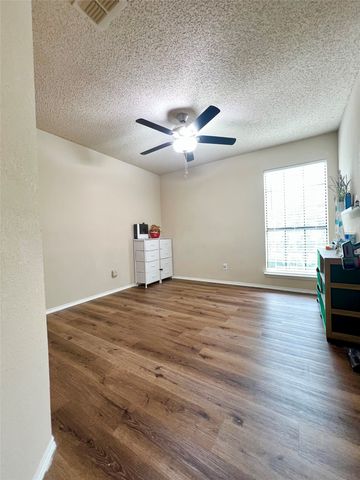 2909 Andante Drive, Grand Prairie, TX 75052