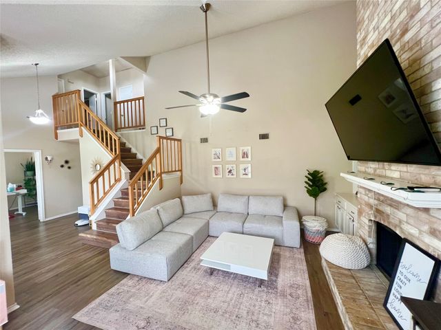 2909 Andante Drive, Grand Prairie, TX 75052