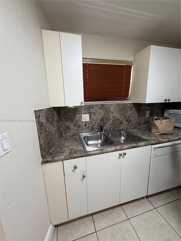 4205 N UNIVERSITY DR 309, Sunrise, FL 33351