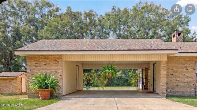 803 W Gloria Switch Road, Lafayette, LA 70507