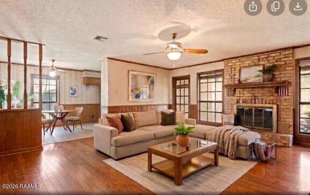 803 W Gloria Switch Road, Lafayette, LA 70507