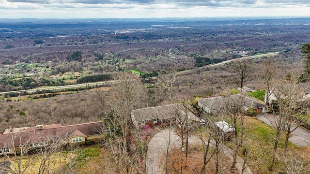 6216 Forest Park Drive, Signal Mountain, TN 37377