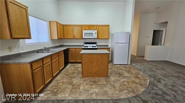 621 Majestic Sky Drive, North Las Vegas, NV 89031