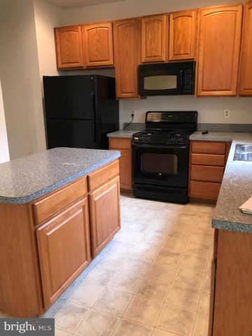 12039 KEMPS LANDING CIR, Manassas, VA 20109