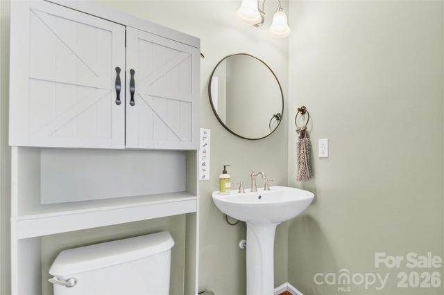 851 Brookdale Lane, Stanley, NC 28164