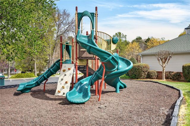 851 Brookdale Lane, Stanley, NC 28164